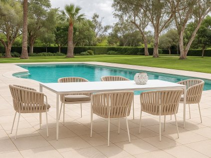 JEDALENSKY-STOL_BAHAMAS_GRATTONI NAHLAD