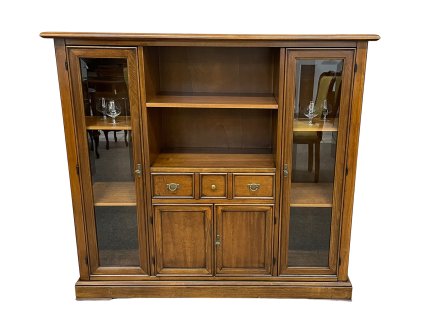 BERNA 2101 B NA 4D VITRINA 02 (2)