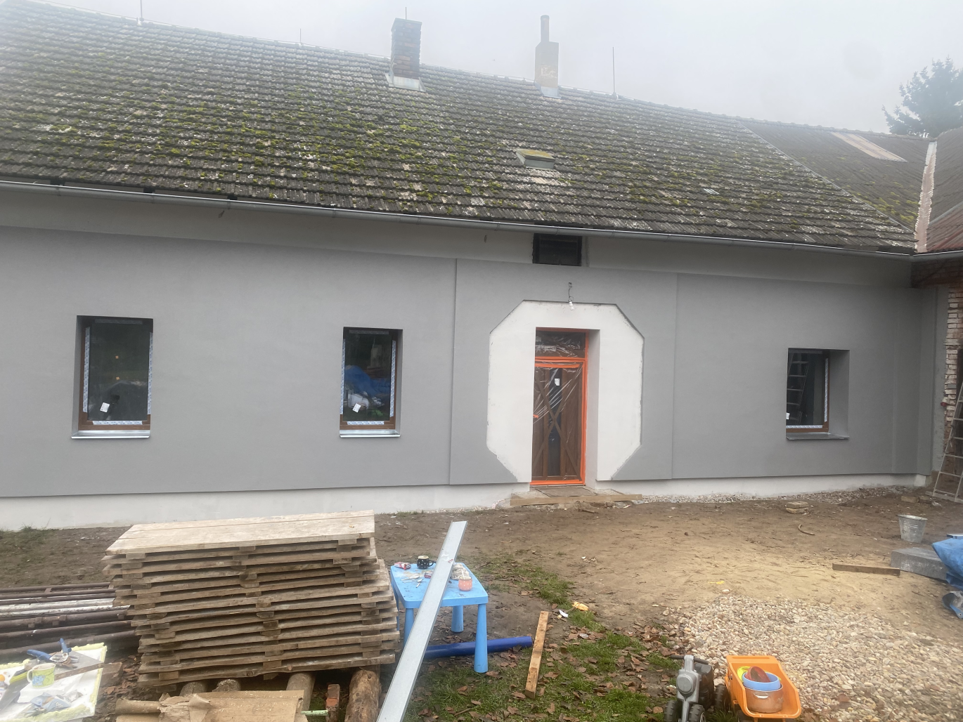 RD6 - Zateplení fasády · Šedý EPS (grafit)