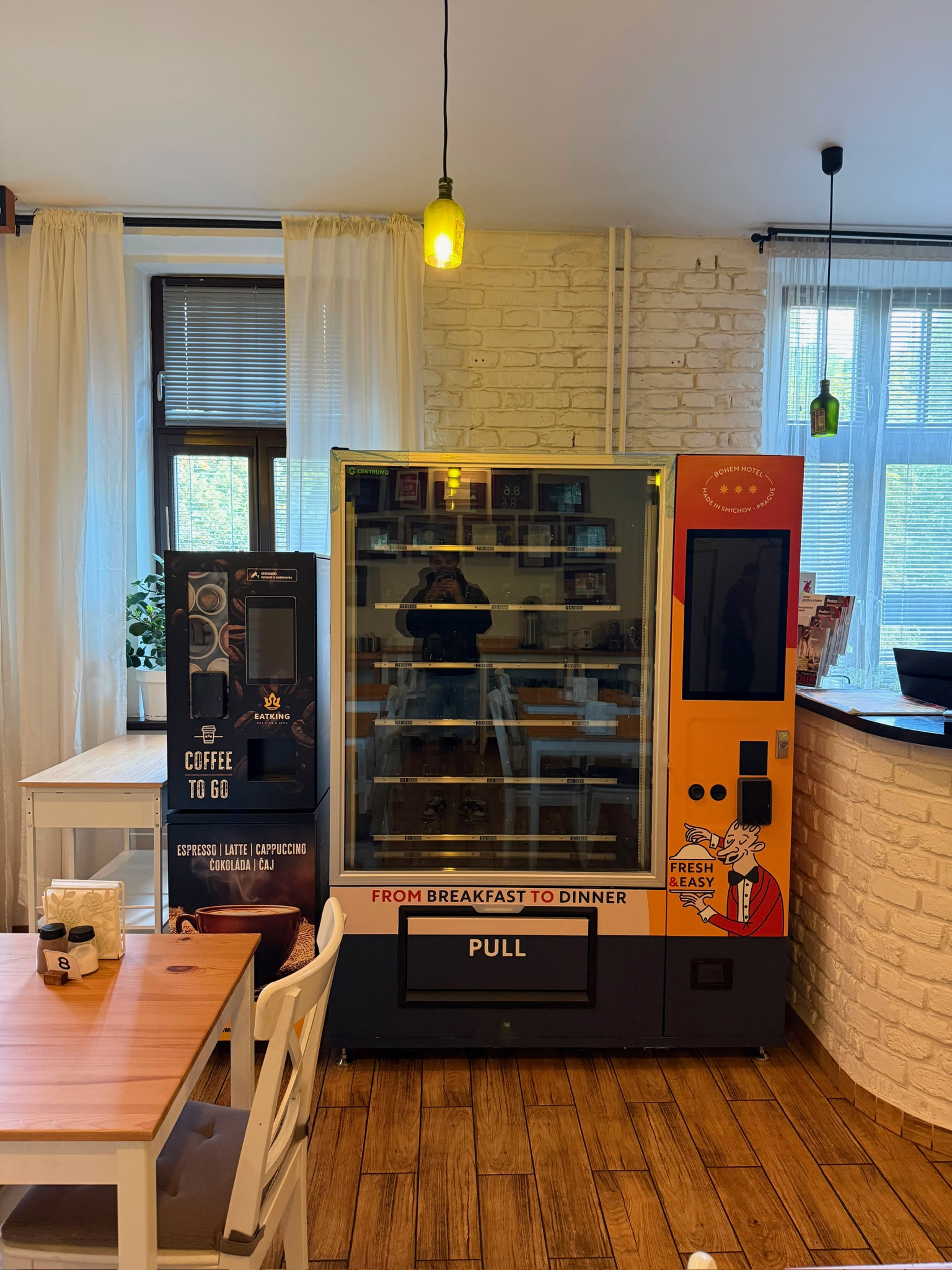 prodejni-automat-bohem-hotel-prague-centrumo1
