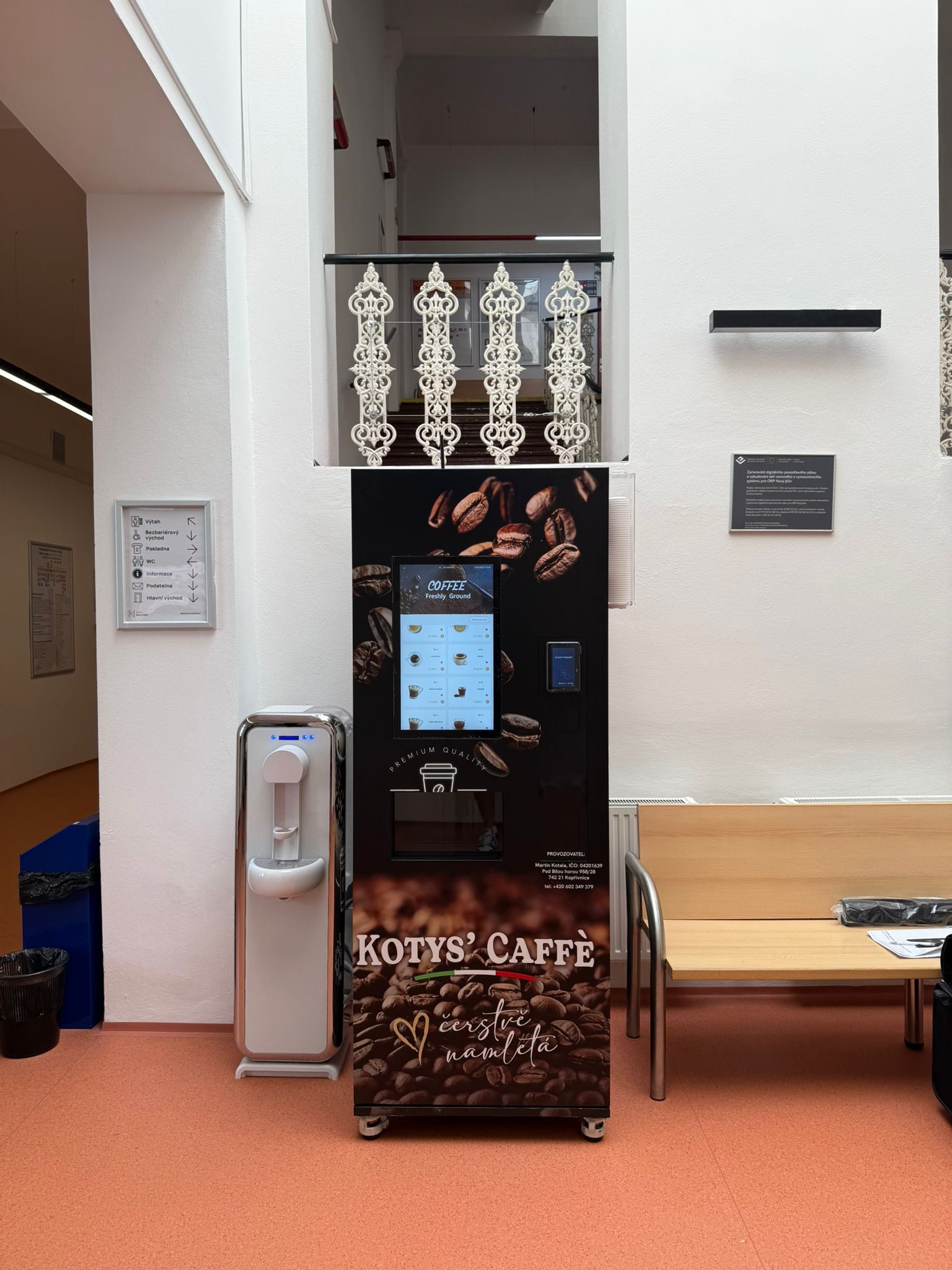 prodejni-automat-kotys-caffe-centrumo3