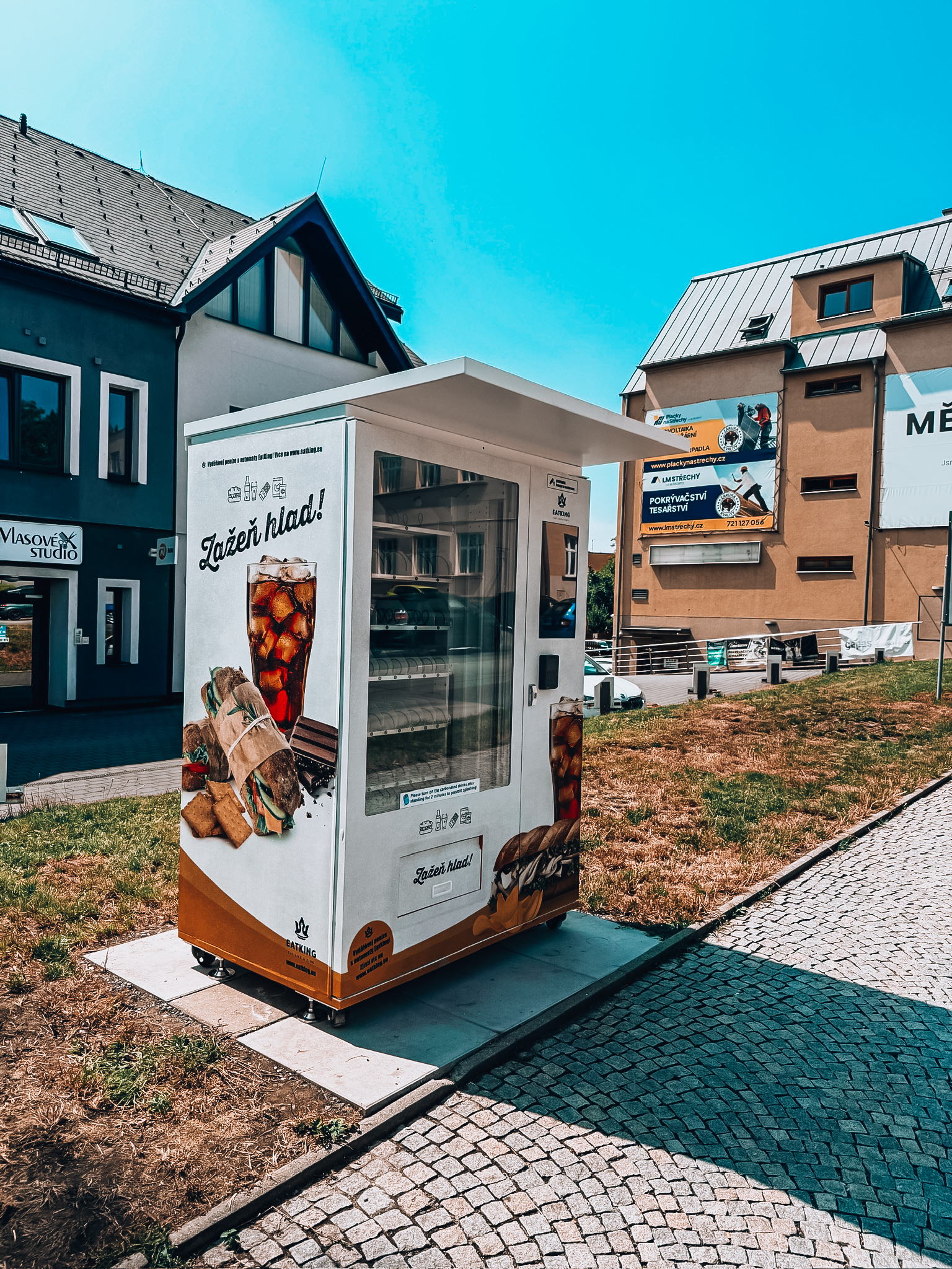 prodejni-automat-na-bagety-centrumo2