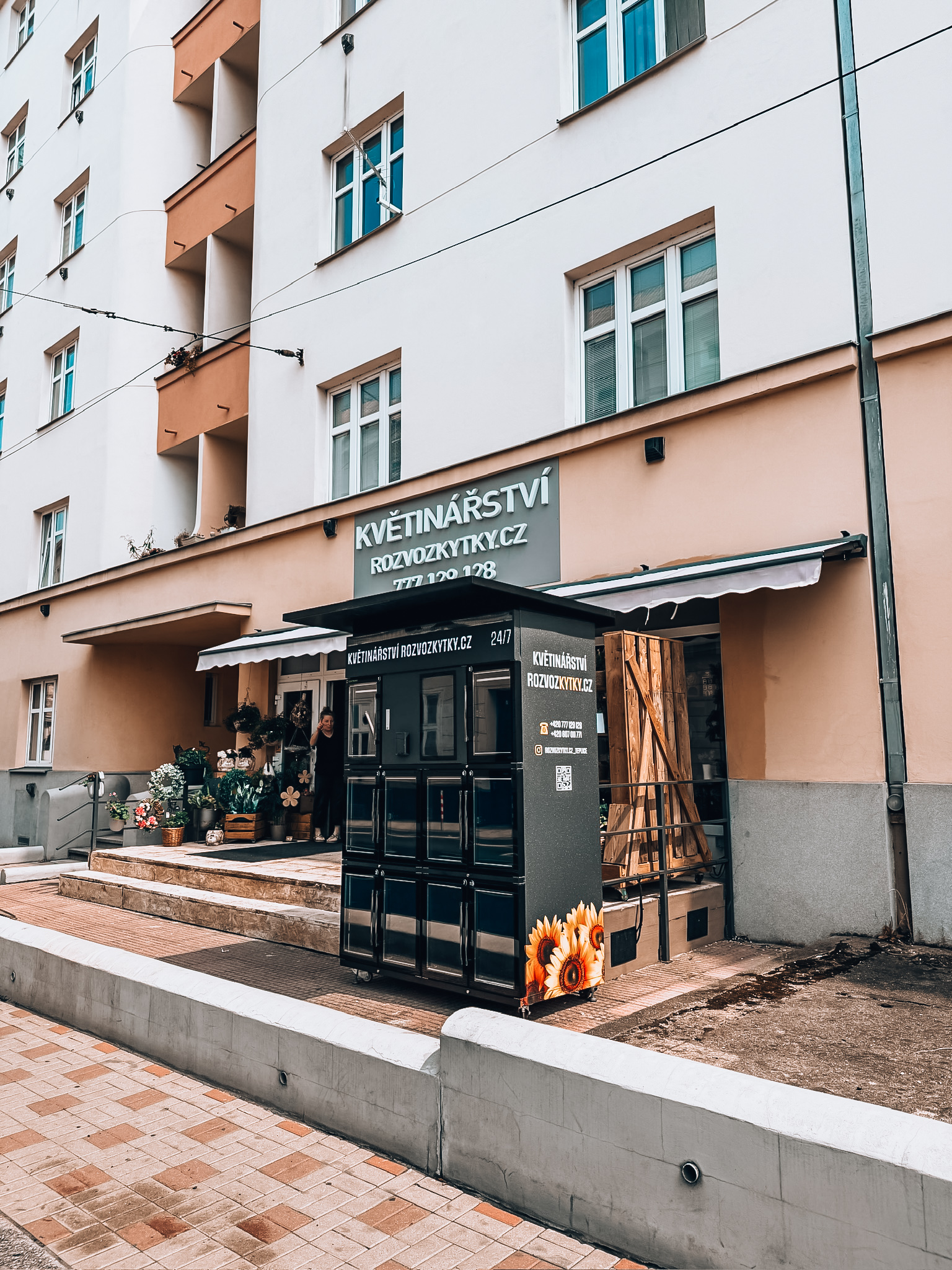 prodejni-automaty-na-kvetiny-centrumo-rozvoz-kytky5
