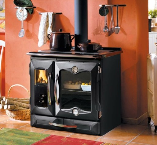 La Nordica Suprema 4.0 - Kuchyňský sporák na tuhá paliva