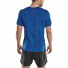 The run shirt short sleeve v4 blue m back crop model 1536x1536px