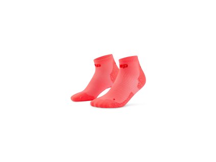 CEP Core Run Ultralight Socks Low cut 4 0 neon coral red WP7ABL WP8ABL front 2