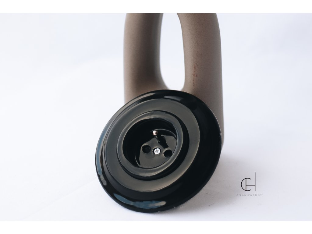 Keramická zásuvka kompletní ČERNÁ bezšroubková