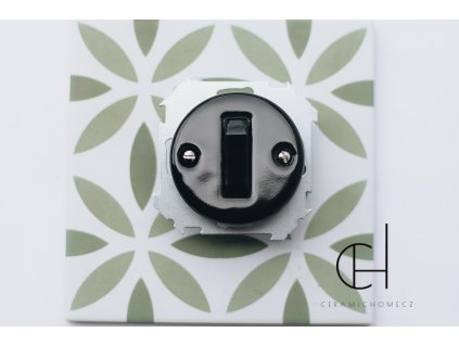 Porcelánový vypínač typ6 do sestavy bez rámečku ČERNÁ