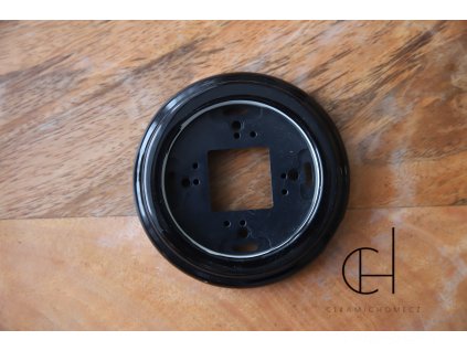 Keramický jednorámeček pro povrchovou elektroinstalaci ČERNÁ