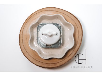 Keramický otočný vypínač typ 6 do sestavy bez rámečku BÍLÁ bezšroubkový