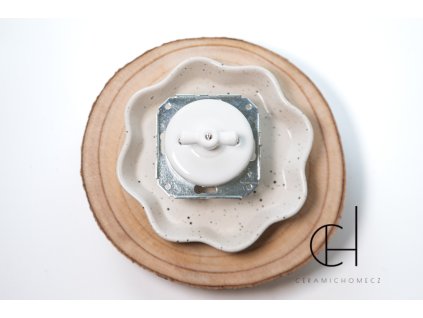 Otočný vypínač bez rámečku  typ7 BÍLÝ