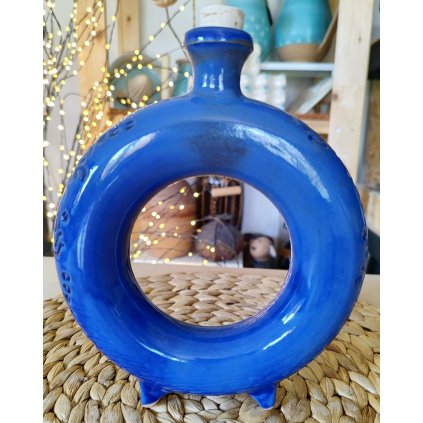 Kicsi sötétkék pereckulacs