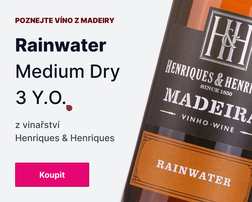 Madeira Rainwater Medium Dry 3 Y.O.