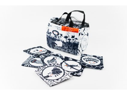 CB24 prodfoto tasticka s kartickami V001 SA708857 CT