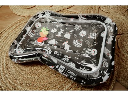 VODNÍ KONTRASTNÍ PODLOŽKA Černá na bílé, ČERNOBÍLÉ MOŘE