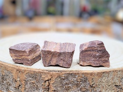 Jaspis zebra růžový - surový kámen, 25-35mm