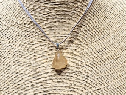 Citrín pravý - přívěsek; 20-22mm