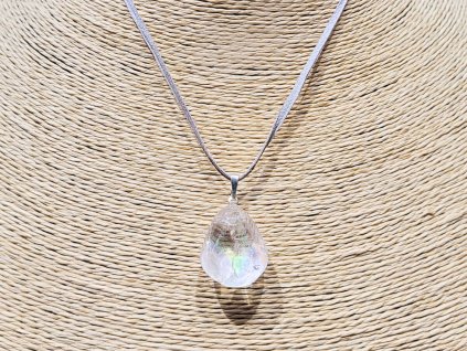 Křišťál - přívěsek; 20-25mm