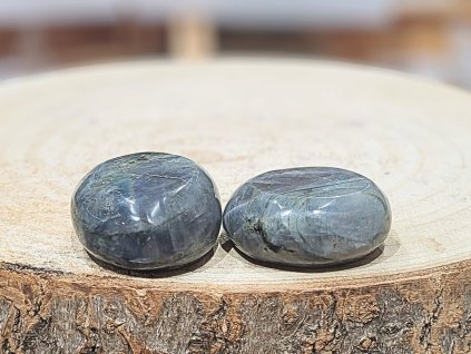 Labradorit - placka tromlovaný kámen; 45-50mm