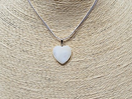 Perleť - přívěsek; 20-22mm