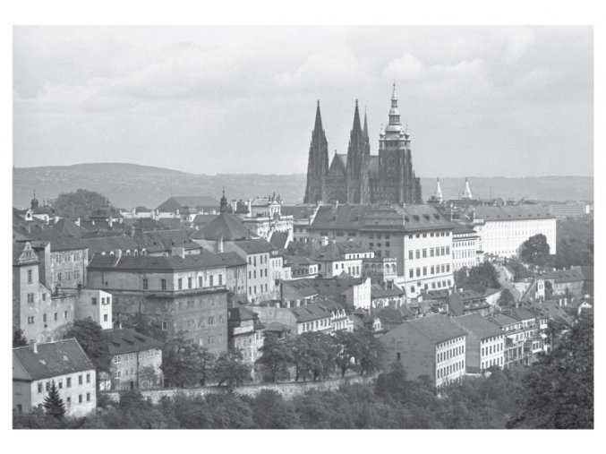 100176 I Pohlednice Pražský hrad a domy Úvozu, Praha 1963