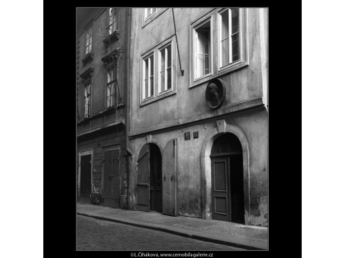 Rodný dům K.Světlé (262), Praha 1958 , černobílý obraz, stará fotografie, prodej