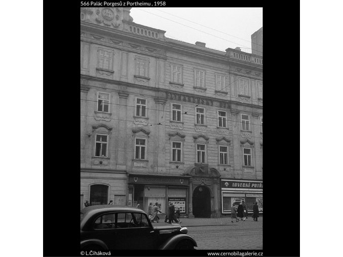 Palác Porgesů z Portheimu (566), Praha 1958 , černobílý obraz, stará fotografie, prodej