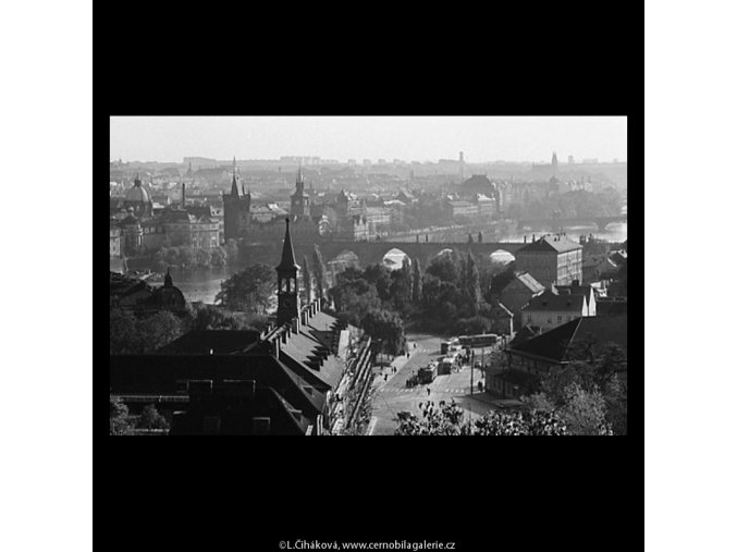 Pohledy na Prahu (5669-3), Praha 1967 říjen, černobílý obraz, stará fotografie, prodej