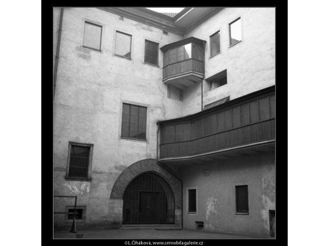 Karolinum (59-3), Praha 1959 , černobílý obraz, stará fotografie, prodej