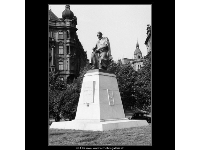 Alois Jirásek (666-2), Praha 1960 , černobílý obraz, stará fotografie, prodej