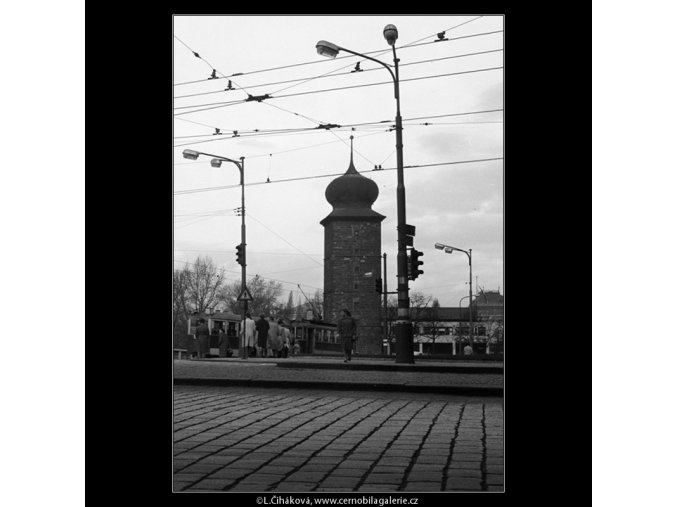 Na Jiráskově náměstí (938), Praha 1960 říjen, černobílý obraz, stará fotografie, prodej