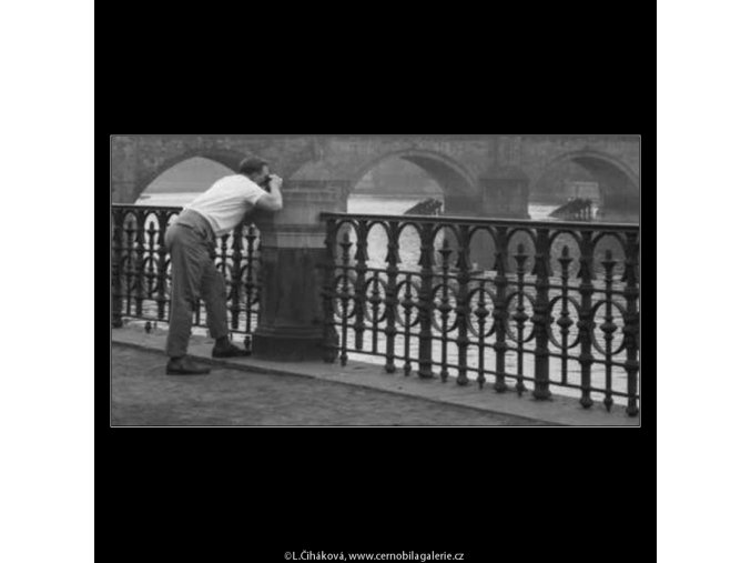 Fotograf (2248), žánry - Praha 1963 červen, černobílý obraz, stará fotografie, prodej