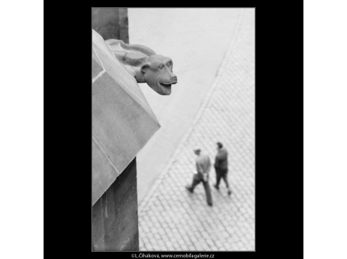 Chrlič na Prašné bráně (2273), Praha 1963 červen, černobílý obraz, stará fotografie, prodej