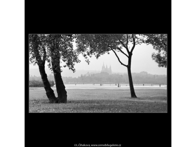 Letenská pláň (2439-2), Praha 1963 září, černobílý obraz, stará fotografie, prodej