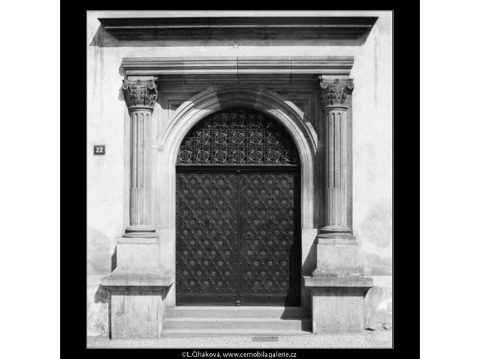 Portál Novoměstské radnice (2558), Praha 1963 , černobílý obraz, stará fotografie, prodej