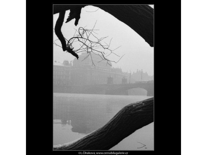 Pohled k Národnímu divadlu (2613-4), Praha 1963 prosinec, černobílý obraz, stará fotografie, prodej