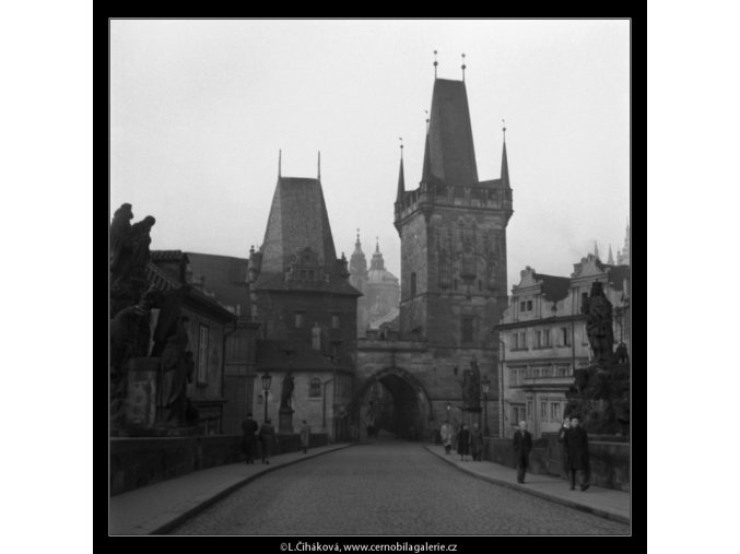 Malostranská mostecká věž (41_3), Praha 1958 , černobílý obraz, stará fotografie, prodej