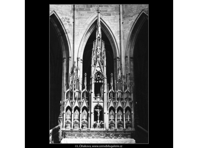 Oltář chrámu sv.Víta (3081), Praha 1964 červenec, černobílý obraz, stará fotografie, prodej