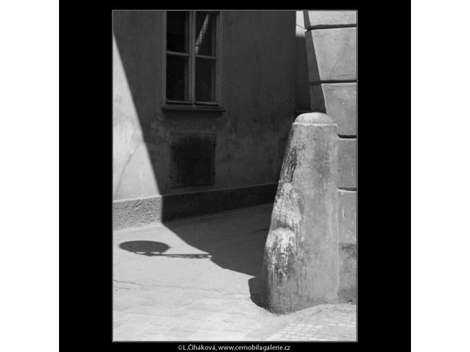 Patník (3058-1), Praha 1964 červenec, černobílý obraz, stará fotografie, prodej