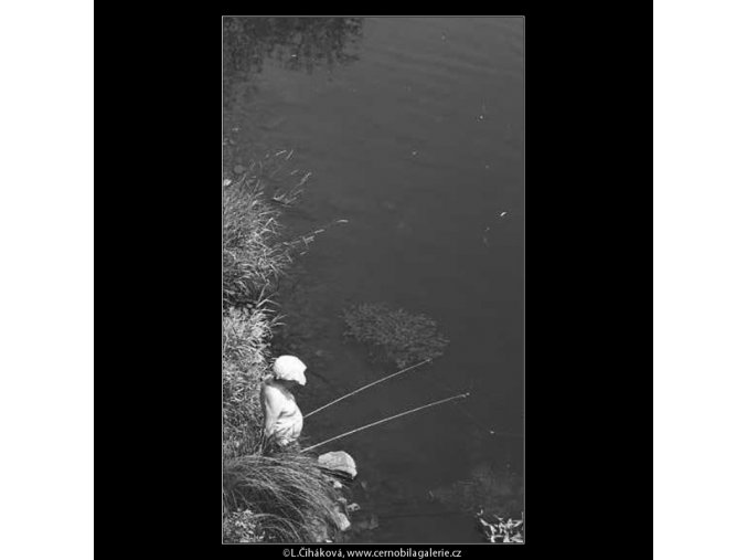 Rybář (3062), žánry - Praha 1964 červenec, černobílý obraz, stará fotografie, prodej