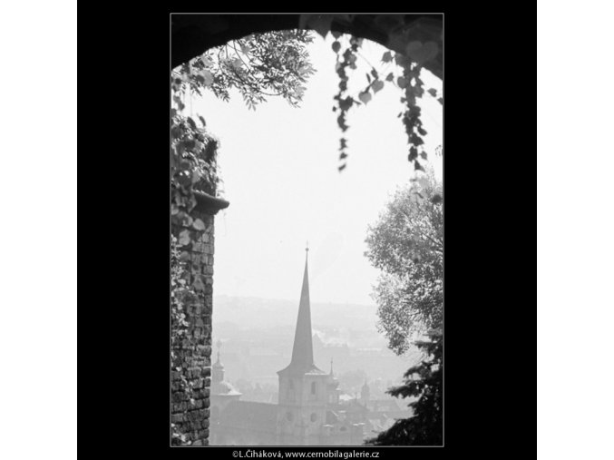 Věž (3267-3), Praha 1964 říjen, černobílý obraz, stará fotografie, prodej