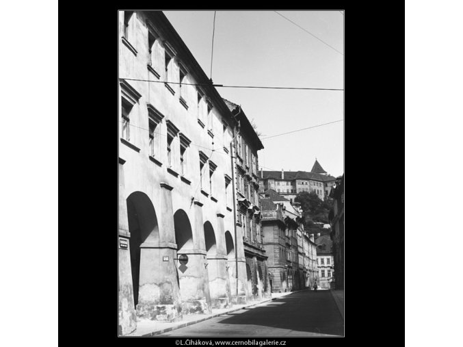 Tomášská ulice (3880), Praha 1965 srpen, černobílý obraz, stará fotografie, prodej