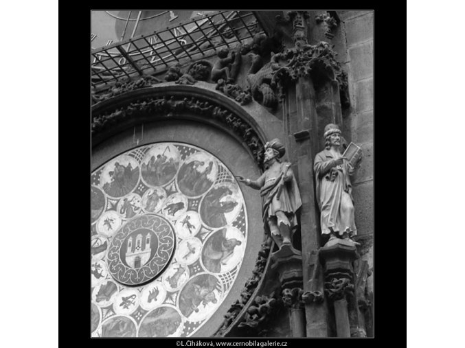 Staroměstský orloj (4778-2), Praha 1966 srpen, černobílý obraz, stará fotografie, prodej
