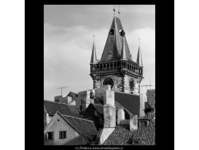 Věž Staroměstské radnice (5500-2), Praha 1967 srpen, černobílý obraz, stará fotografie, prodej