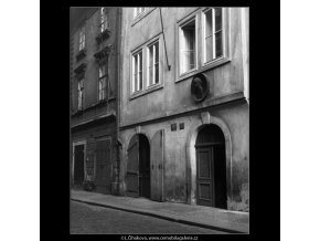 Rodný dům K.Světlé (262), Praha 1958 , černobílý obraz, stará fotografie, prodej