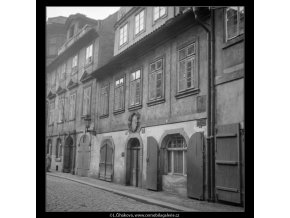 Rodný dům E.Vojana (571-1), Praha 1958 , černobílý obraz, stará fotografie, prodej