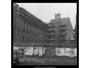 Karolinum v lešení (59-10), Praha 1959 , černobílý obraz, stará fotografie, prodej