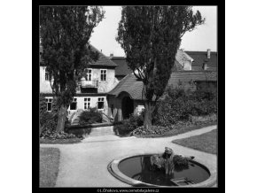 Vrtbovská zahrada (164-2), Praha 1959 červen, černobílý obraz, stará fotografie, prodej