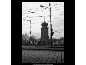 Na Jiráskově náměstí (938), Praha 1960 říjen, černobílý obraz, stará fotografie, prodej