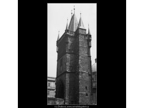 Staroměstská věž (1254-2), Praha 1961 , černobílý obraz, stará fotografie, prodej
